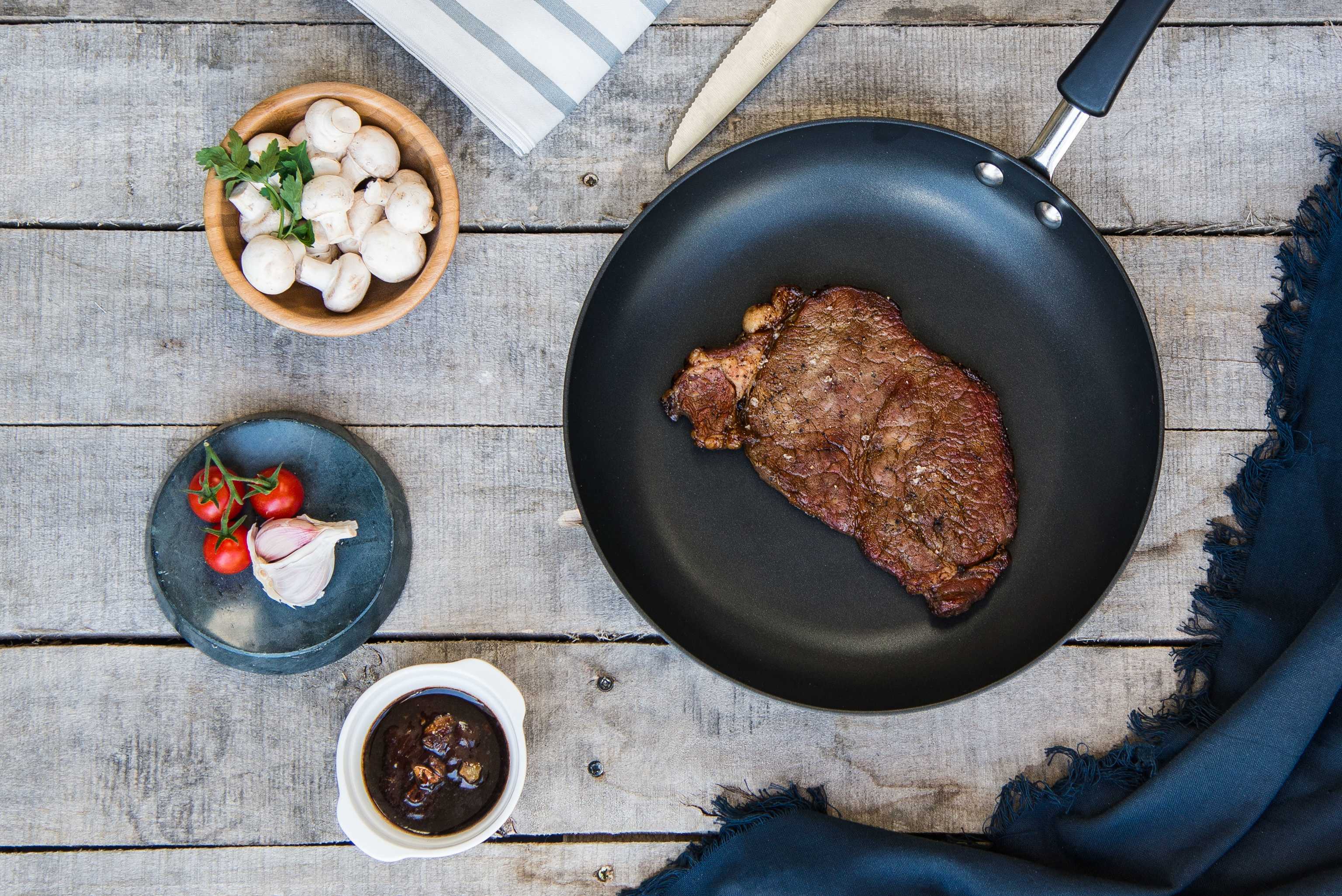 So brätst du ein perfektes Steak in der Pfanne