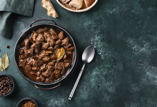 Möchtest du Gulasch, das jedem schmeckt? Lass uns checken, welches Fleisch am besten ist. Klicke jetzt und hebe dein Kochen auf ein neues Level!