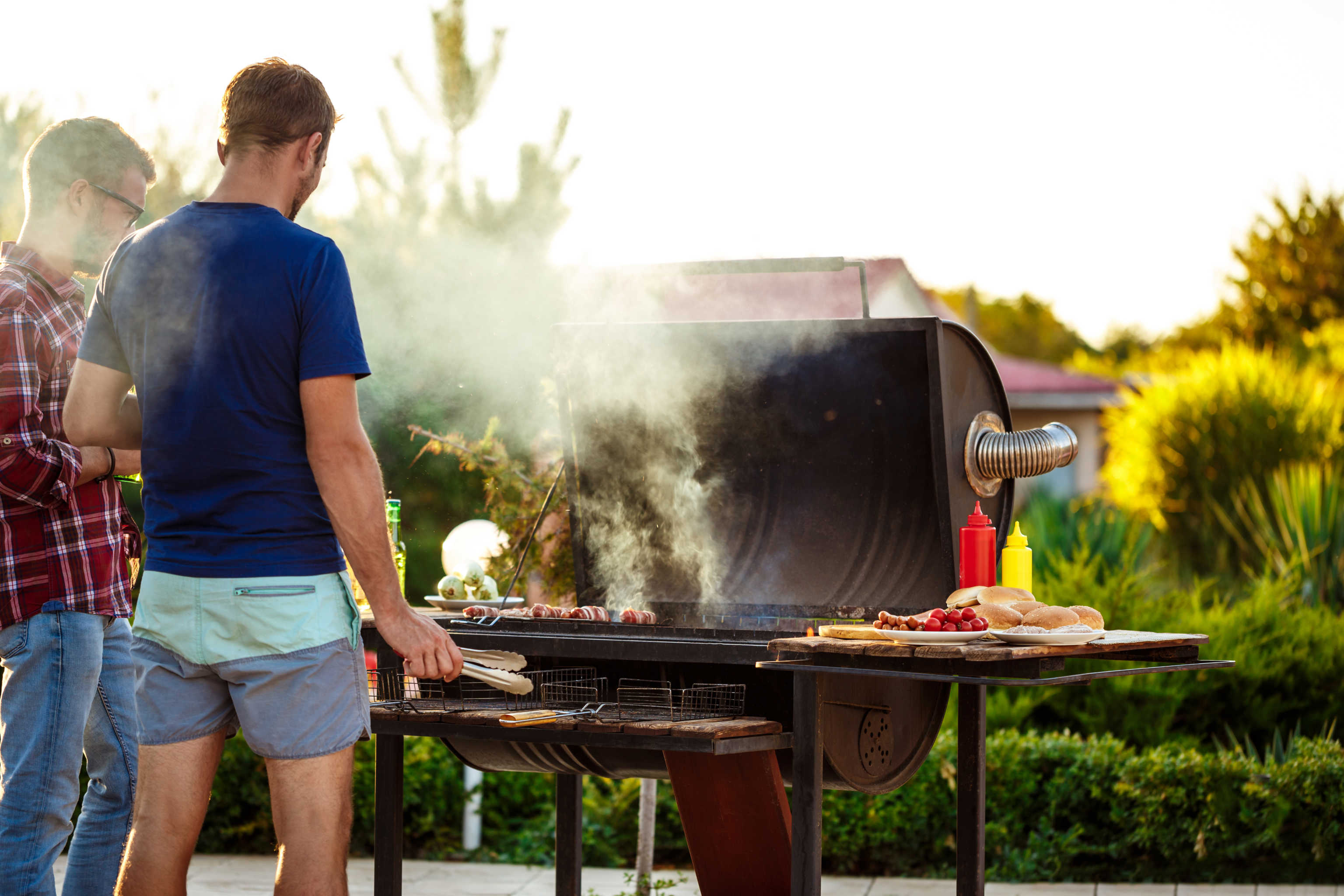 Beistelltische fürs Grillen: Unsere Top 5 Empfehlungen