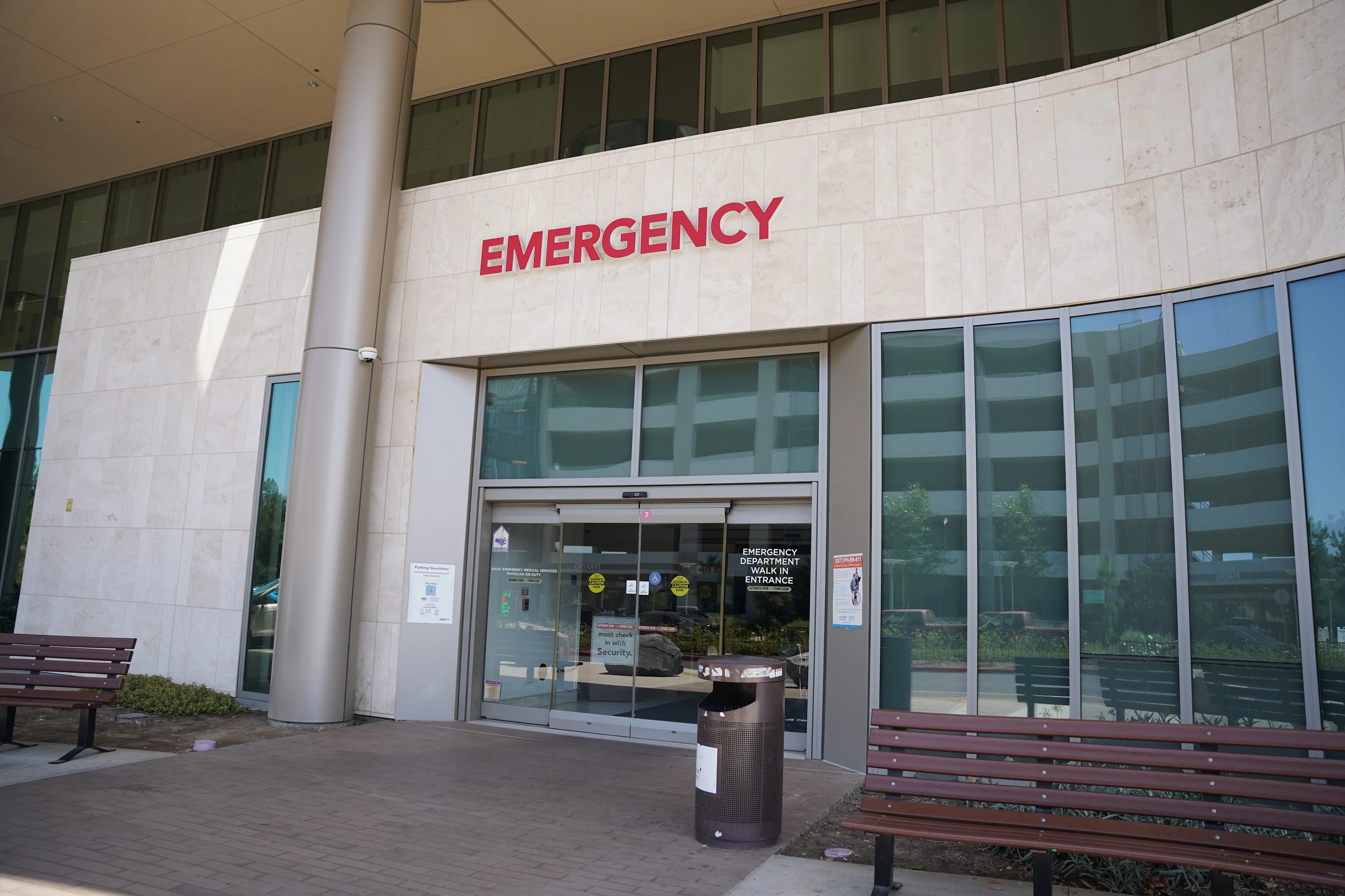 Palomar Medical Center Escondido Emergency Room