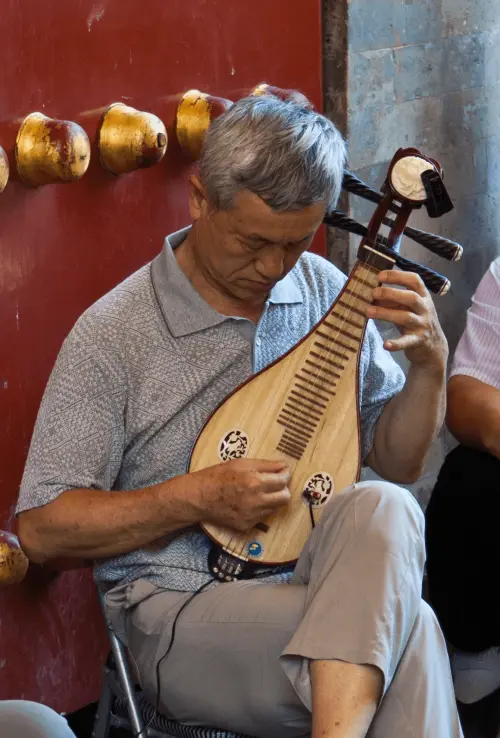 An 8th century Chinese (Pipa) musical instrument was the