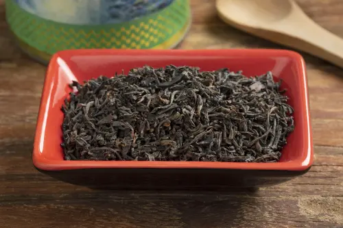 Keemun dried tea leaves