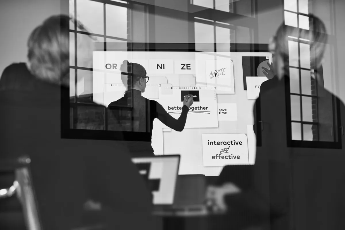 Teambesprechung Design Offices