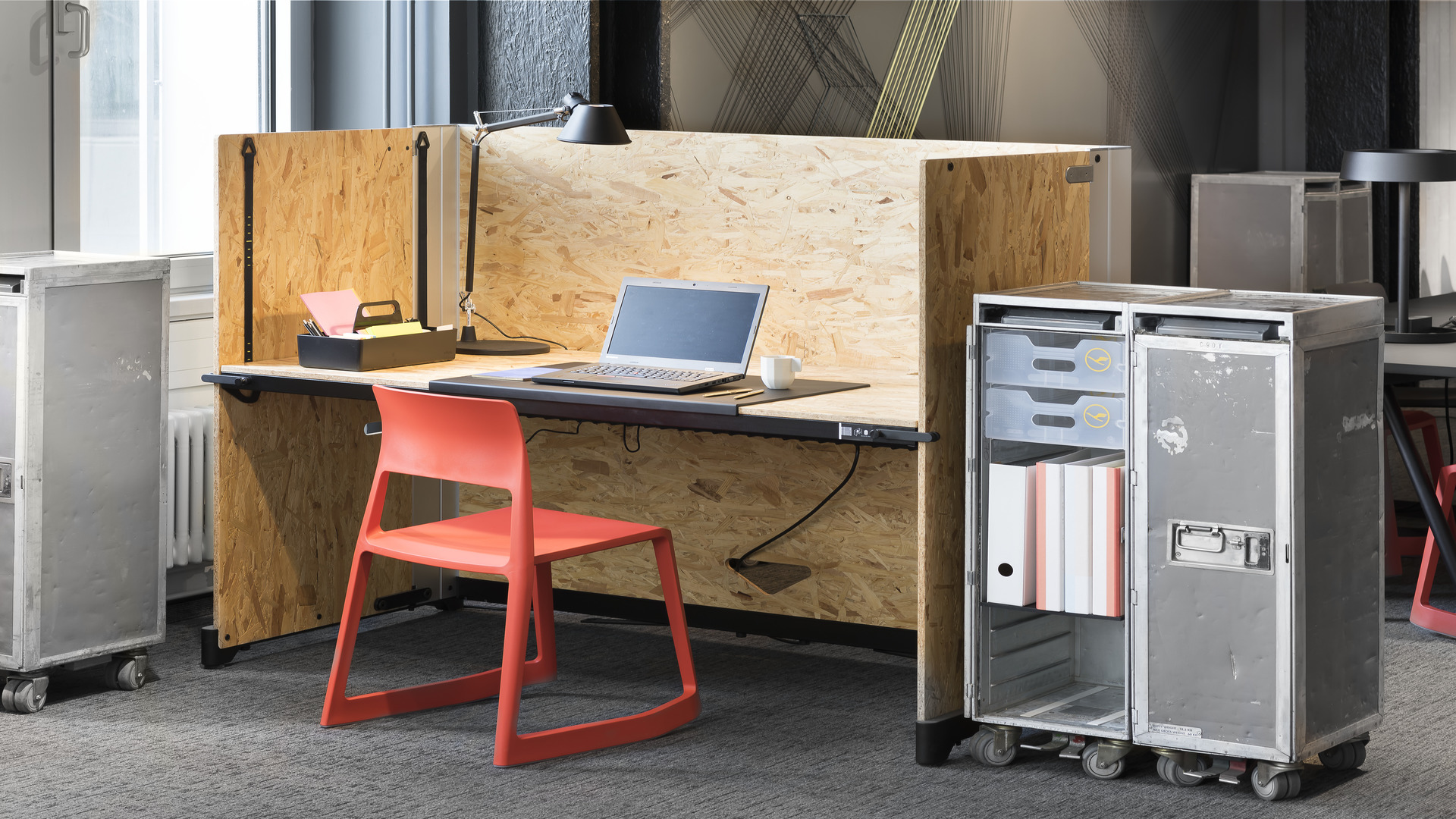 Fix Desk modernes Shared Office I Design Offices