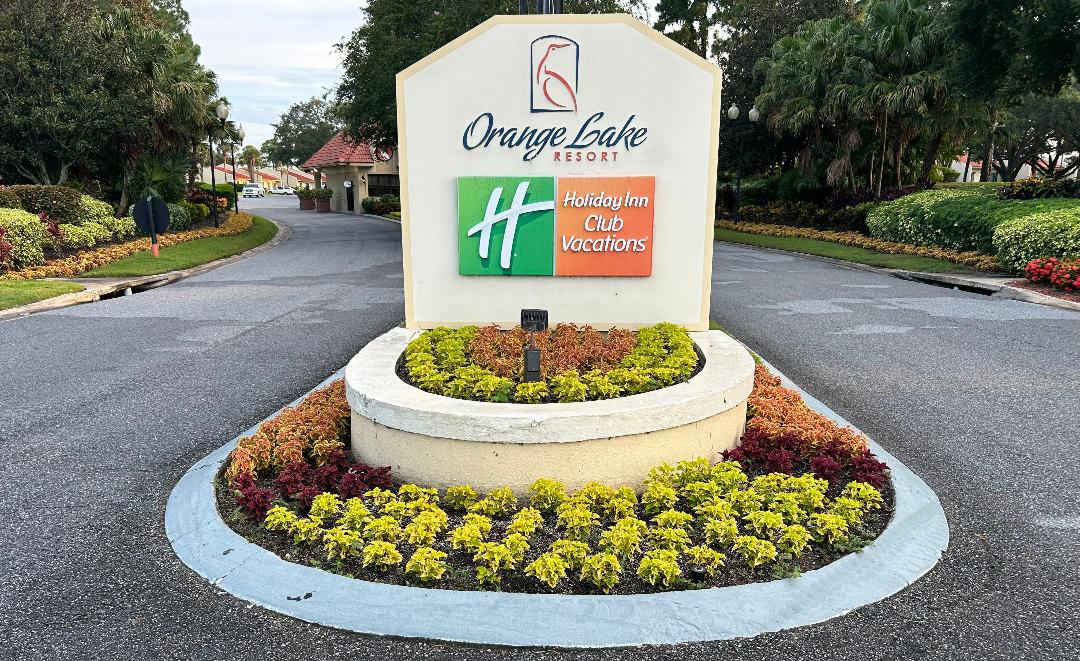 orange lake resort entrance