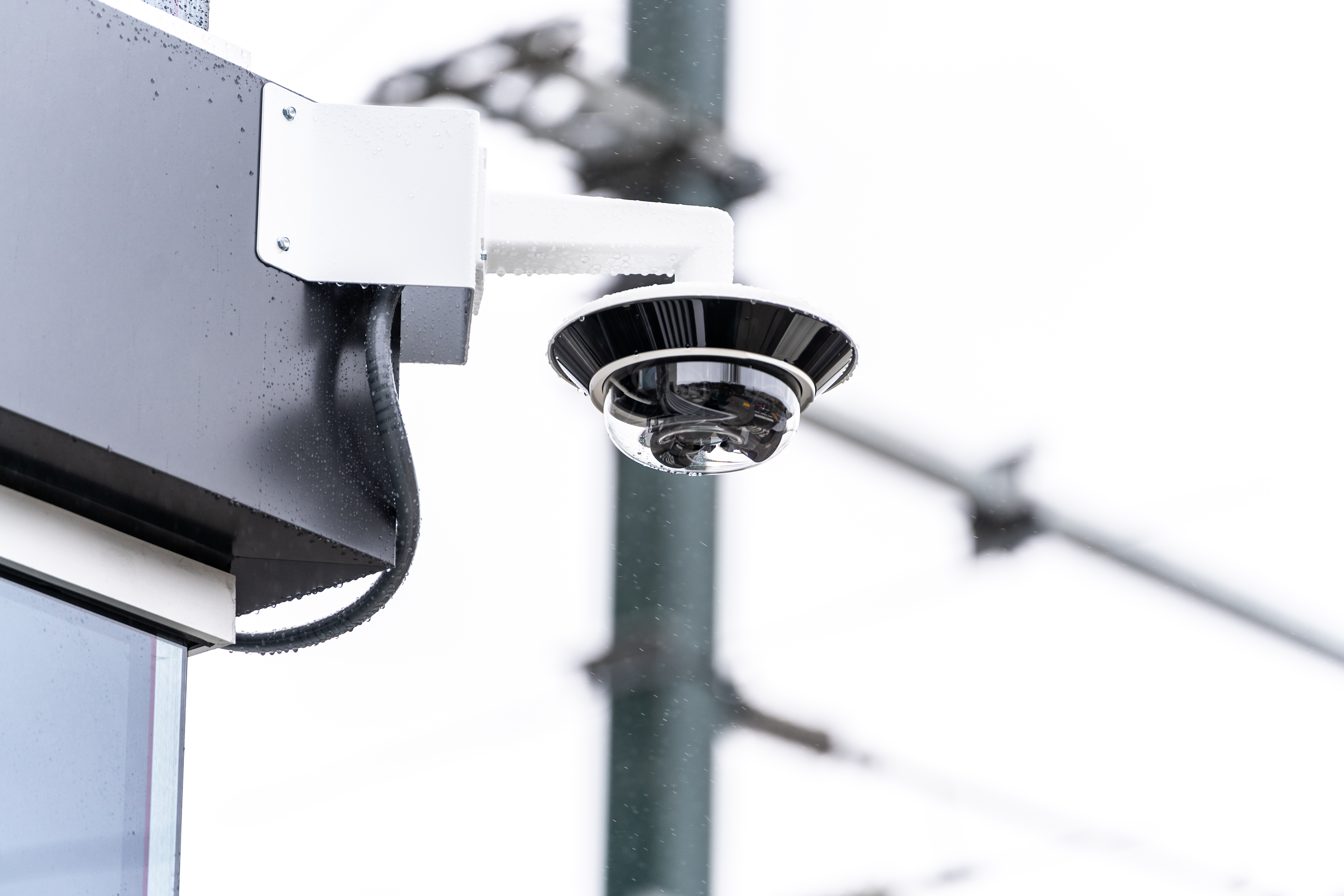 221108 CH52-E Rain VKD00706 R1