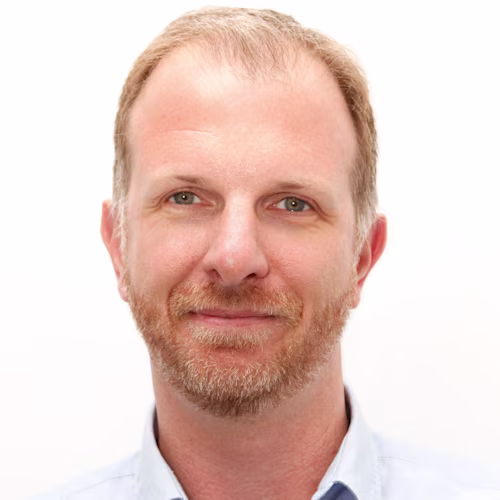 Author Henning Franken