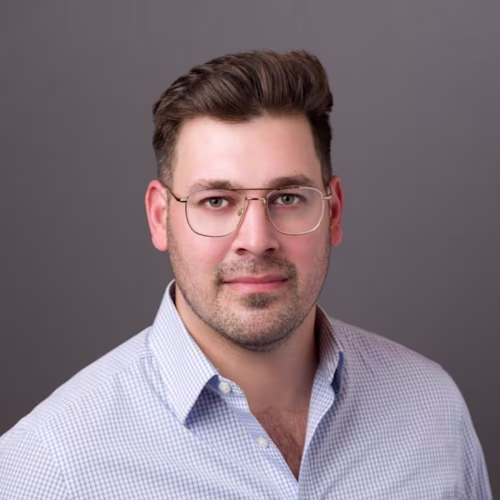 Author David Hollady