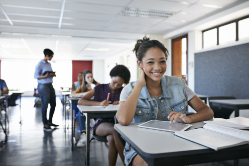 Cómo mejorar el área administrativa de una escuela con la tecnología