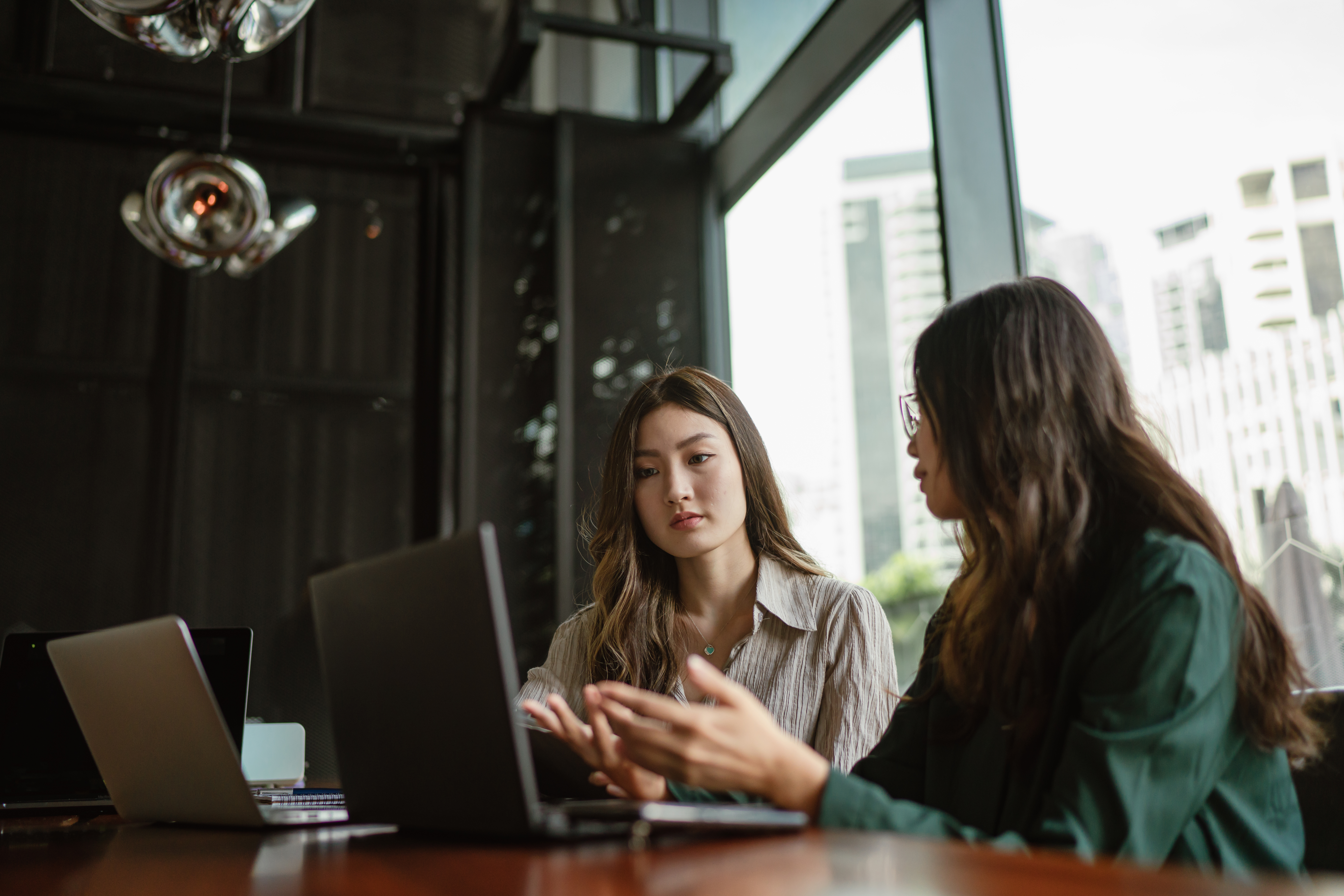 Hero Image 契約を速く、社会を強く。 Docusignで非営利支援を2倍にスケールしたCatchafireの挑戦