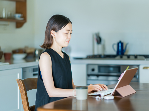 A woman working from home remotely