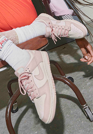 N2-CW27-NIKECW27-PH-WOMEN
