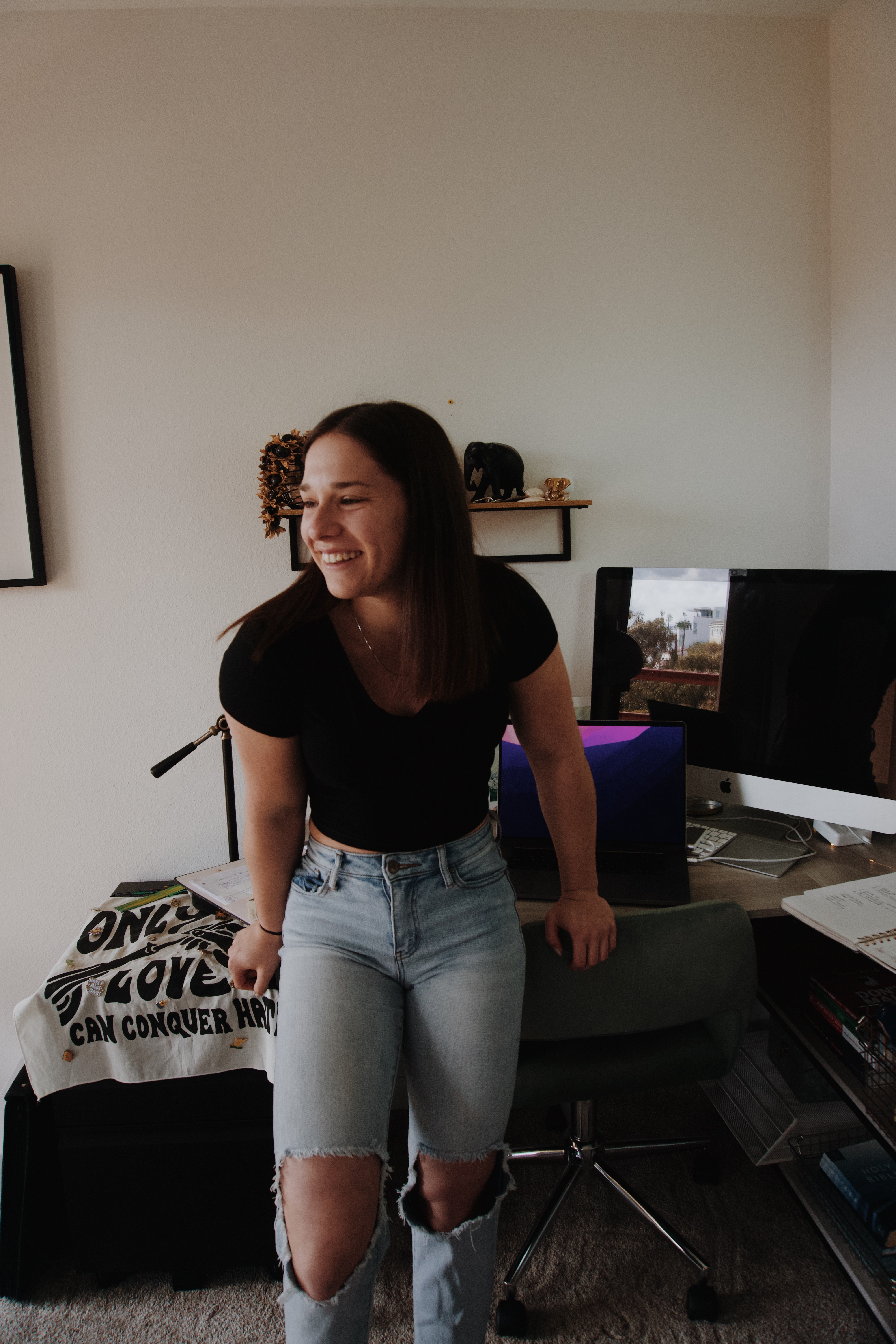 BTB Chloe Gunter: Image #1