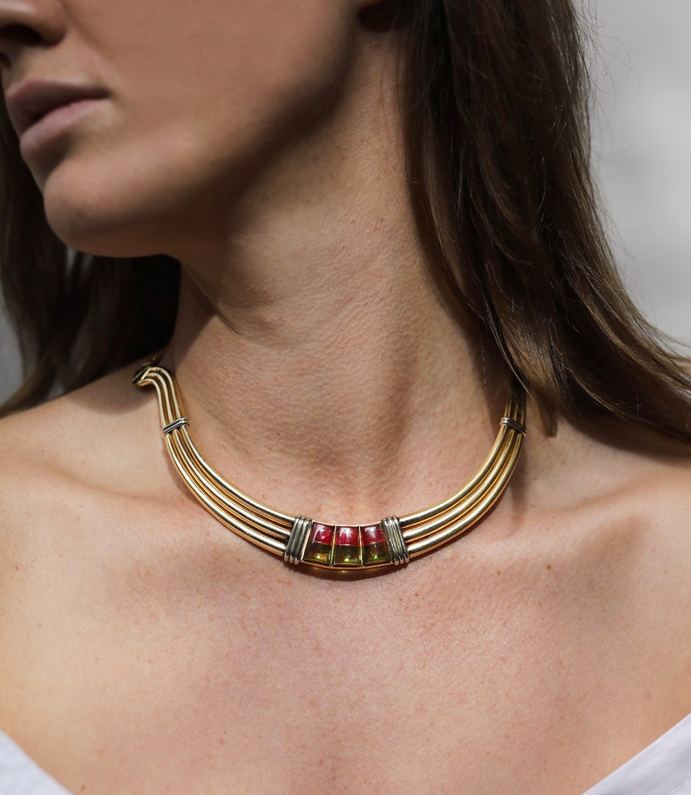 gucci statement necklace