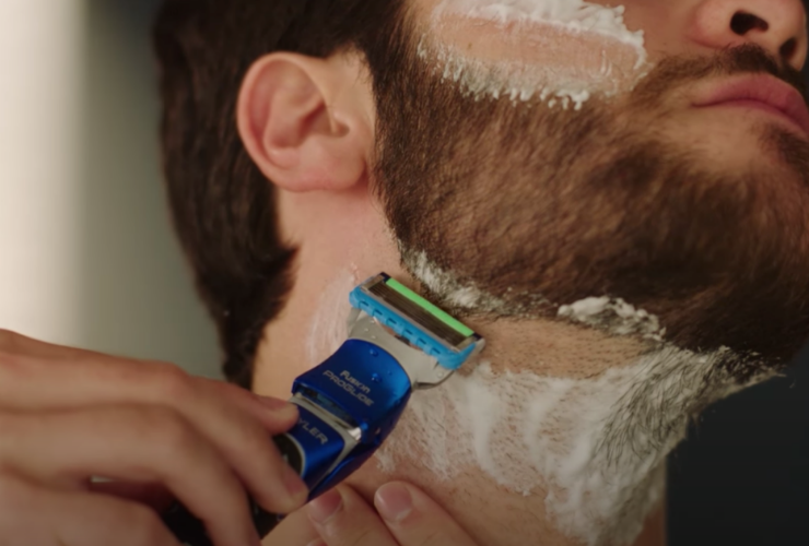Afeitadora Eléctrica Gillette Styler + Cartucho para Afeitar la Barba y  Cuerpo x1und - Tiendas Metro