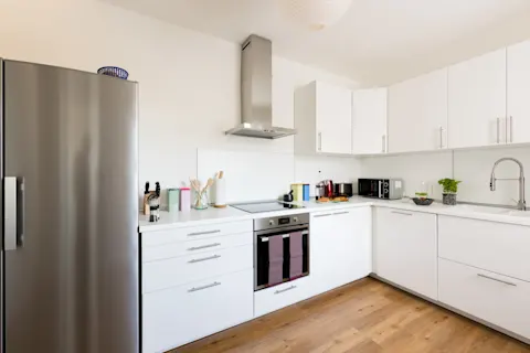 Schwanseestr64 kitchen 2