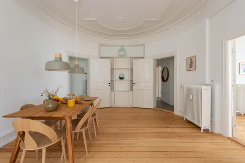 Gunnar - Livingroom - 8