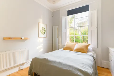 Caledonia Bedroom1 1
