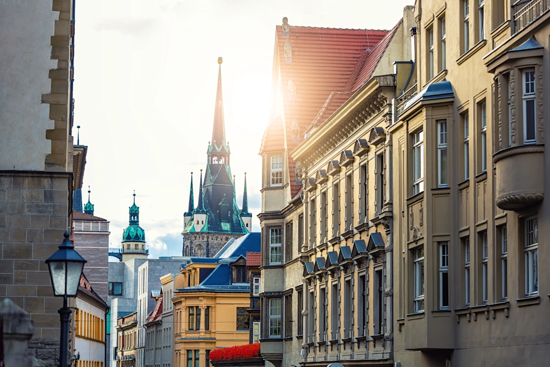 Furnished Coliving & Private Apartments For Rent in Halle LifeX