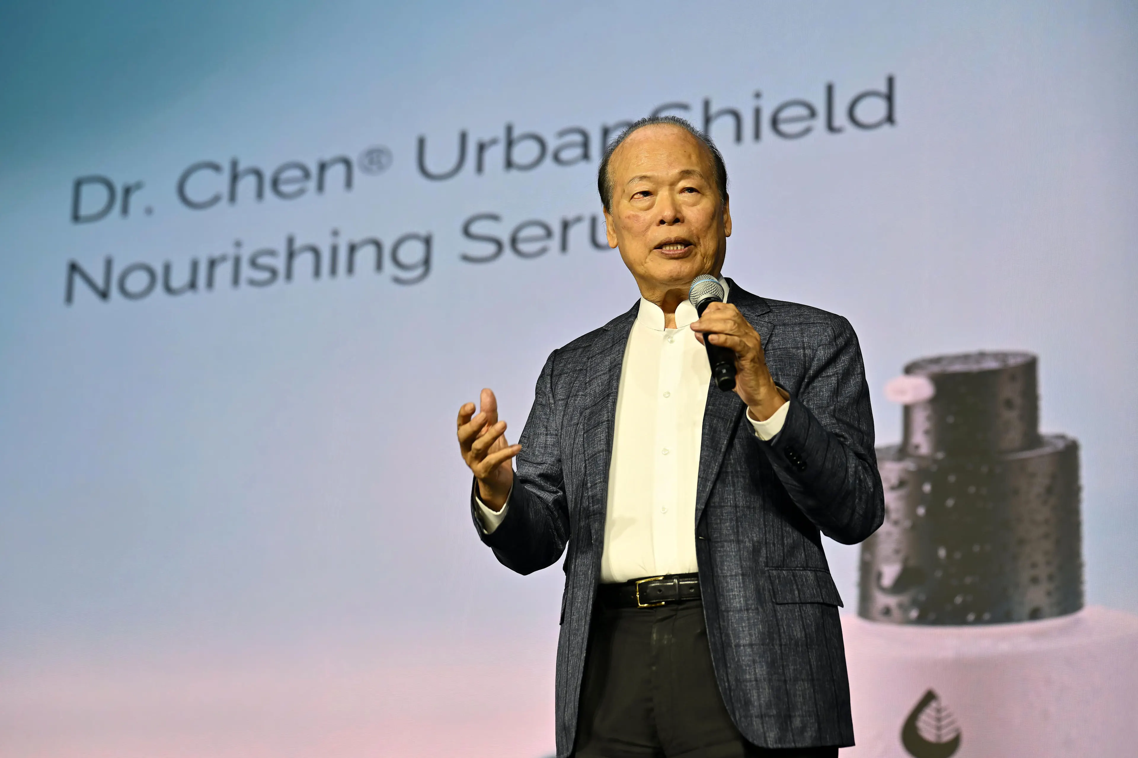 DR. Chen