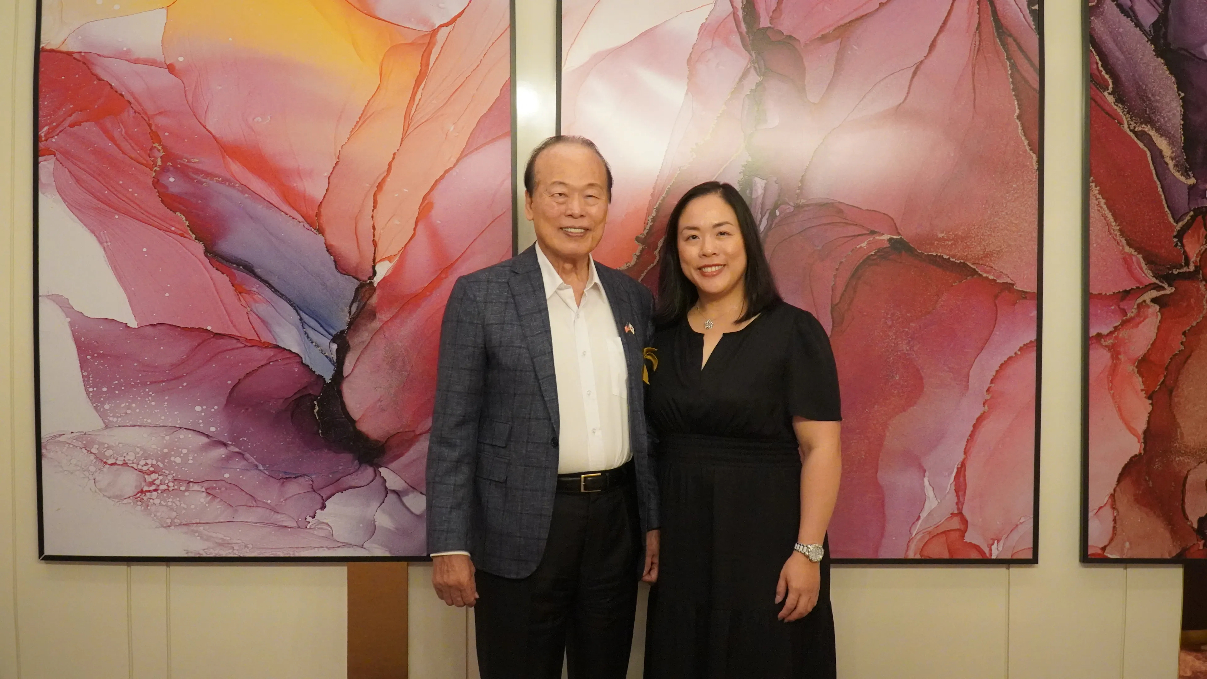 DR. Chen & CEO Sunny