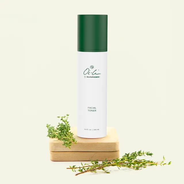 01250-OL-FacialToner-stage