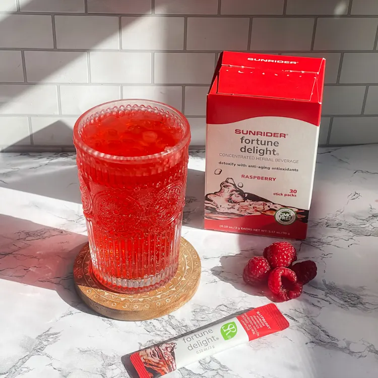 Strawberry Fizz Mocktail