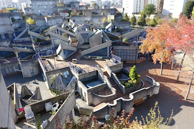 The Stars of Ivry-sur-Seine by Jean Renaudie