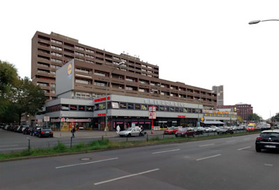 Residential and Commercial Building Complex by Bartels & Schmidt-Ott