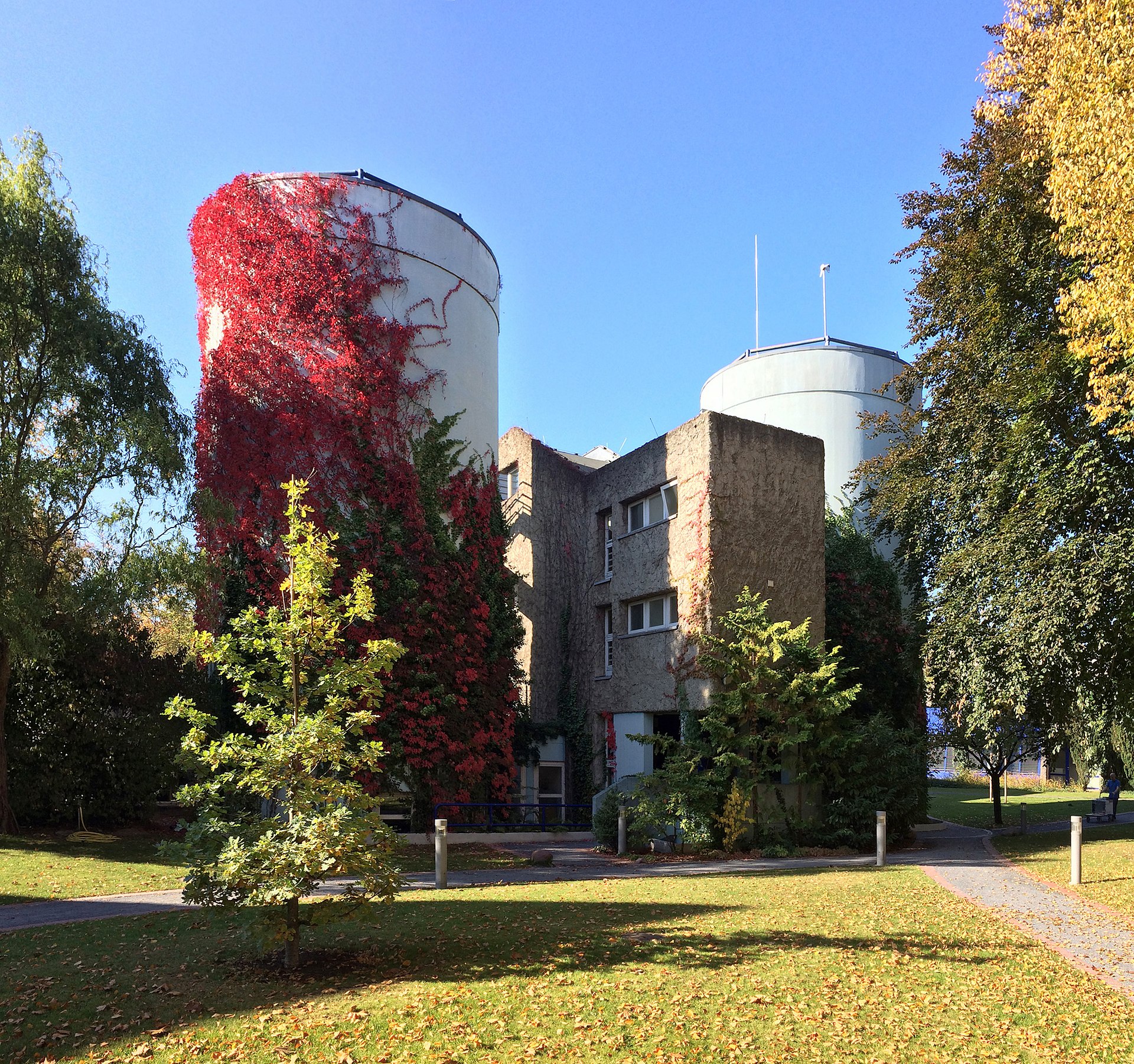 Ernst Ruska Building, Berlin