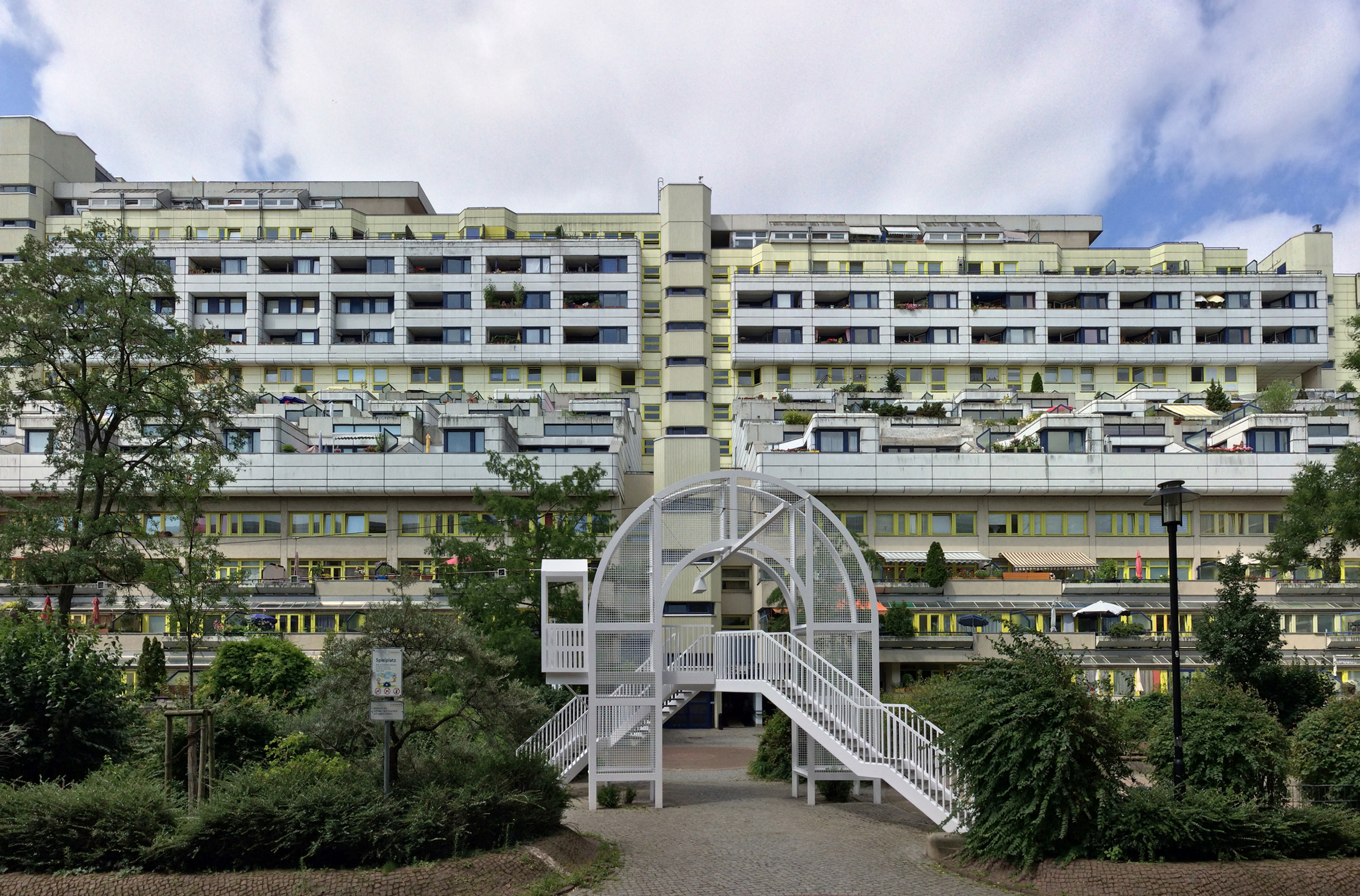 Residential complex Stangerbader Strasse, Berlin