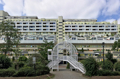Residential complex Stangerbader Strasse by Gerhard Krebs