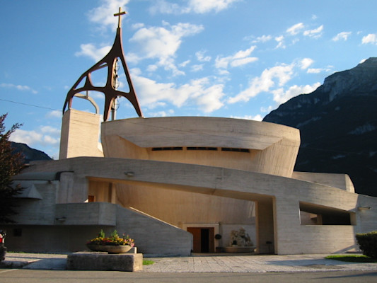 Church of the Immaculate Mary — Organic architecture architecture