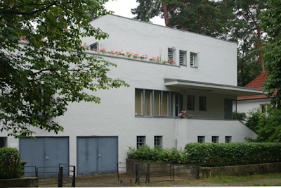Haus Lewin by Peter Behrens