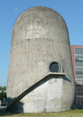 Tailspin Wind Tunnel / Trudelturm in Berlin