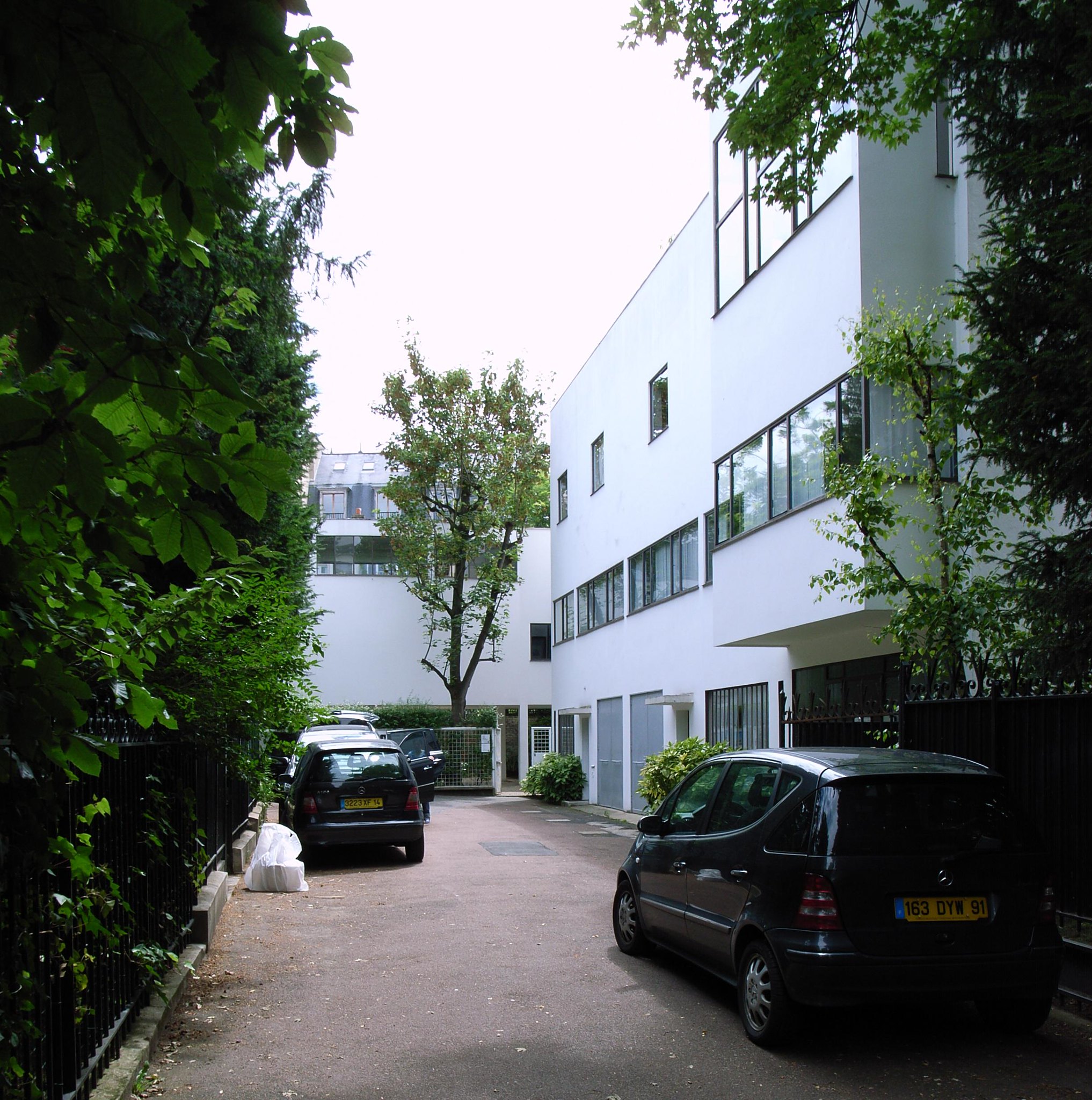 Villa La Roche, Paris