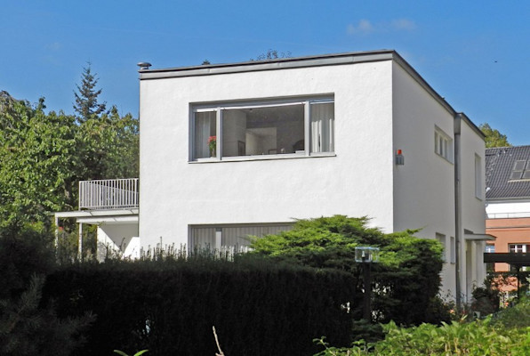 Haus Maurer by Walter Gropius