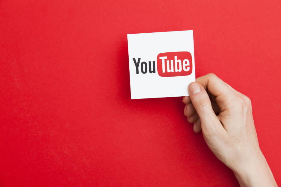 In the article, we will outline the top 5 benefits of YouTube advertising