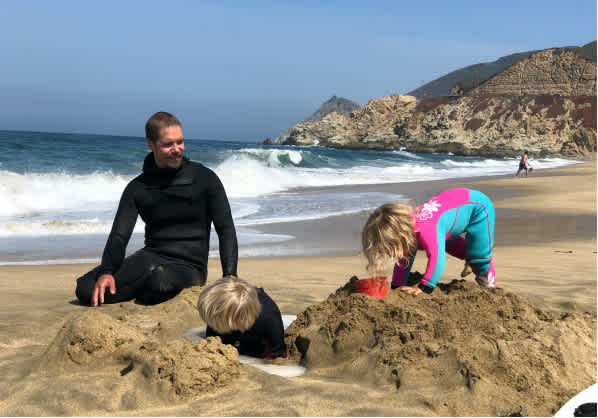 Ari Tulla CEO Elo Health - family at beach