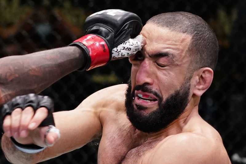 Leon Edwards eye-pokes Belal Muhammad leading to a No Contest. Courtesy of the UFC