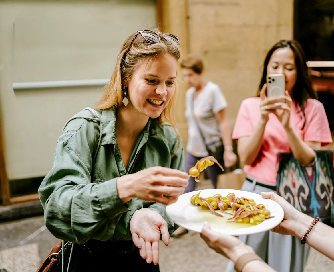 San Sebastian ultimate pintxos tour: The Old Town, bar by bar