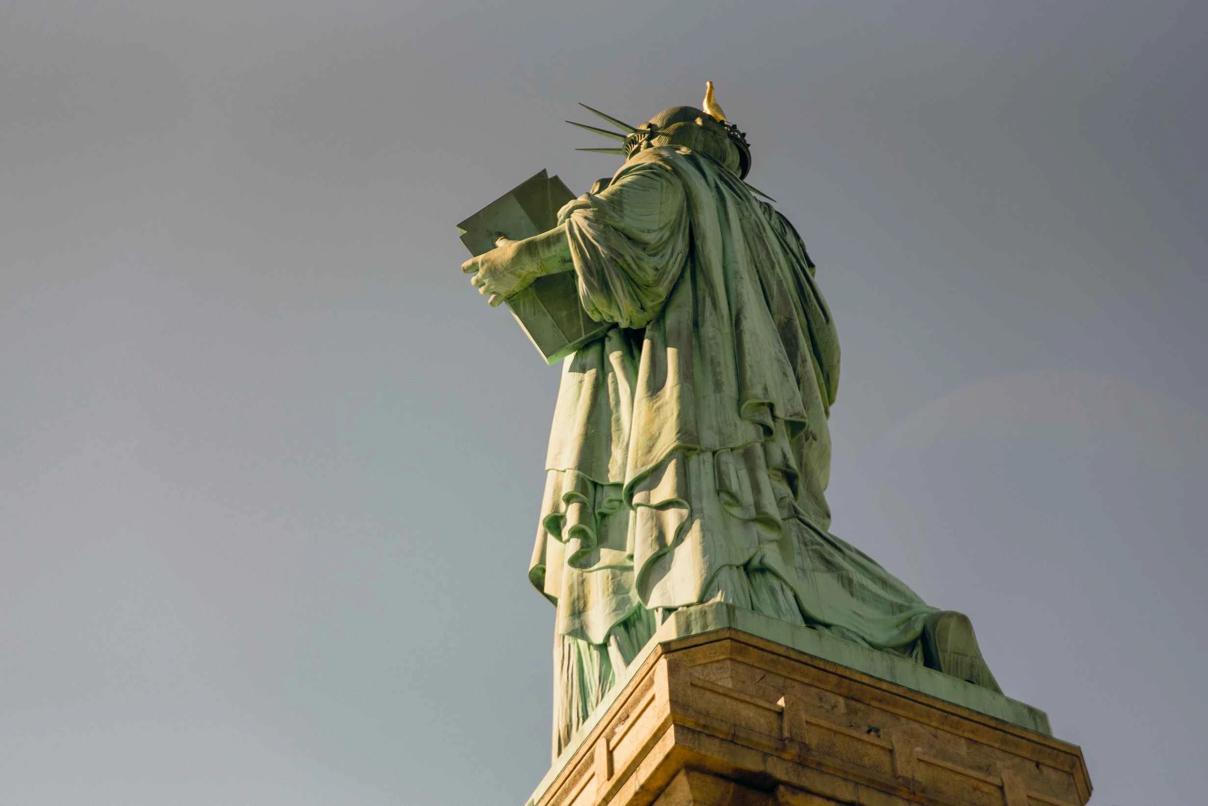 Fully guided Statue of Liberty tour with Ellis Island: Two islands, one American story