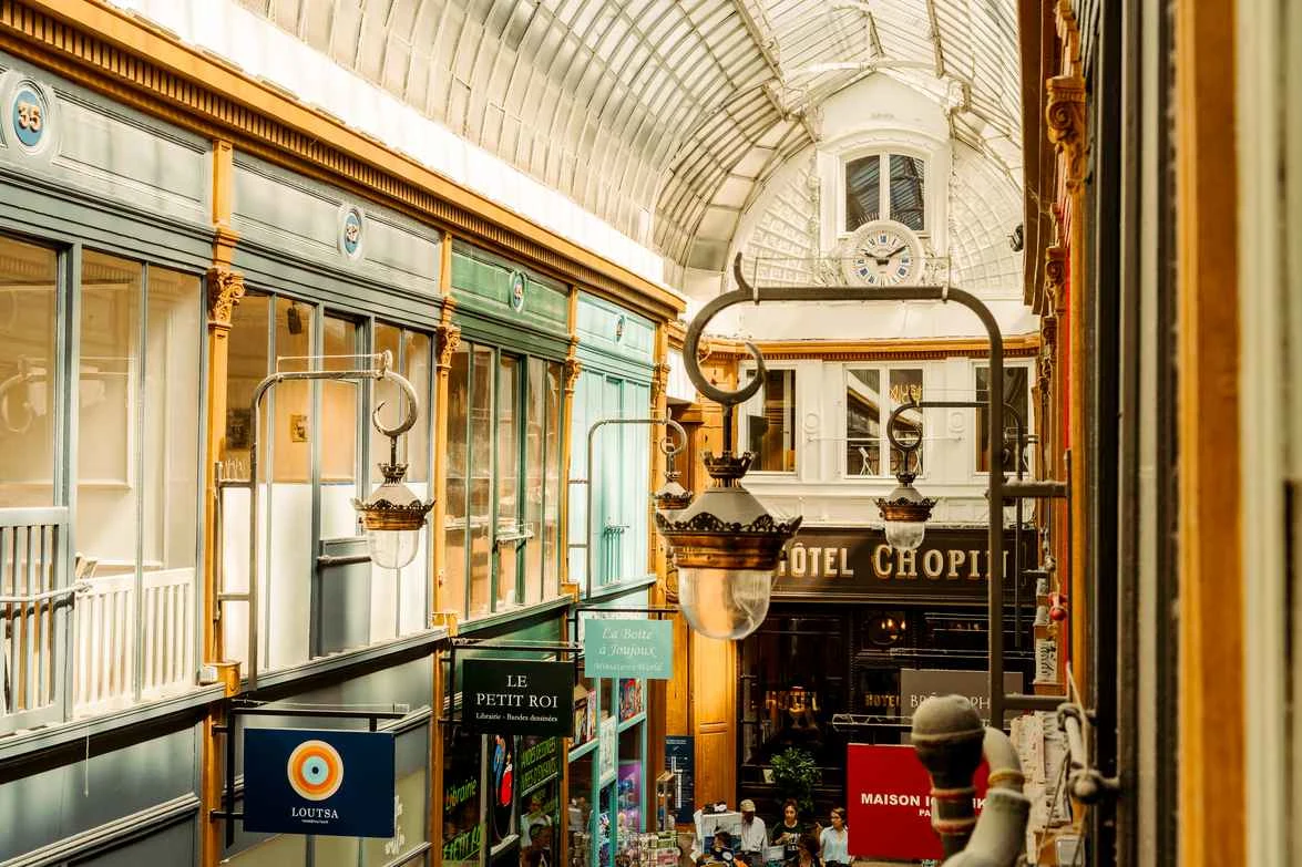 Paris pastry and chocolate tour: Taste Paris from boulangerie to bean-to-bar 8
