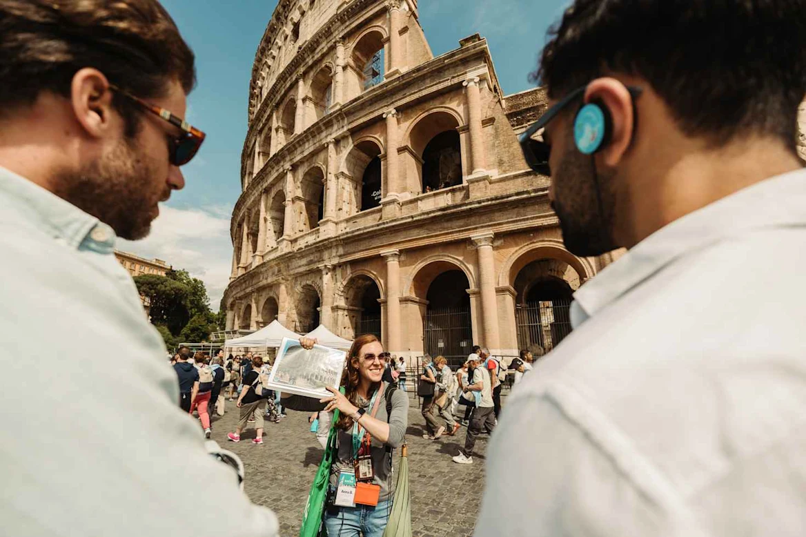Private VIP Colosseum Underground Tour with Roman Forum & Palatine Hill