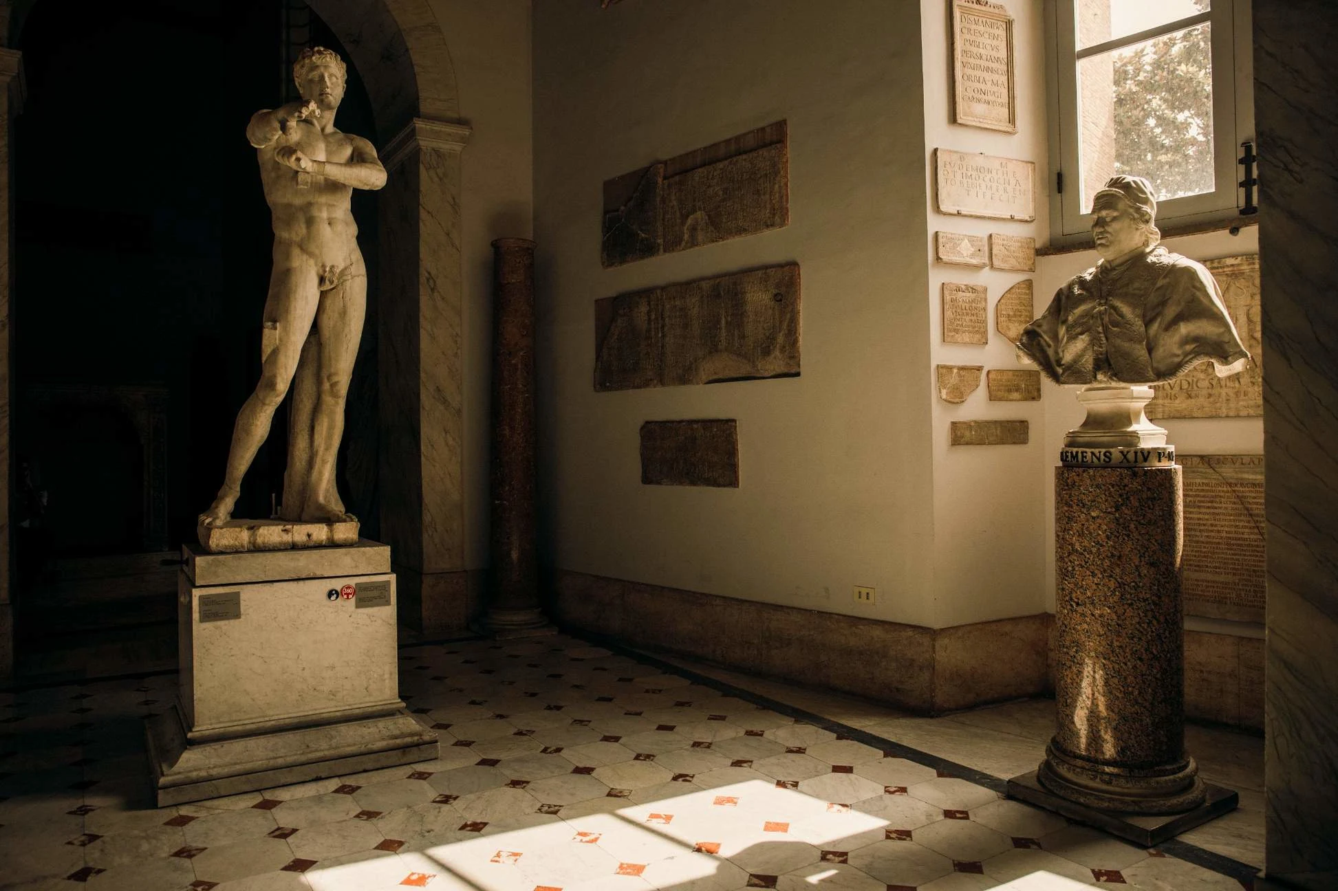 Rome in a day: One day, two thousand years of Rome 5