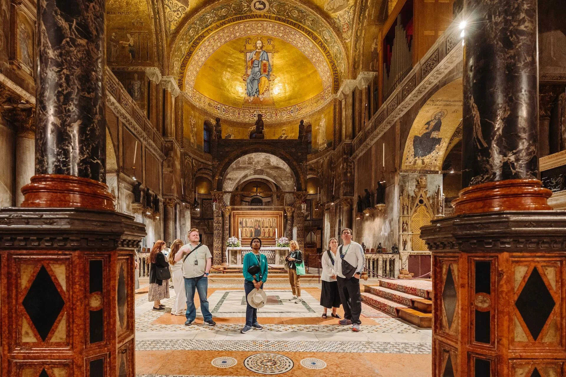Alone in St. Mark's Basilica: The gold mosaics, all to yourself