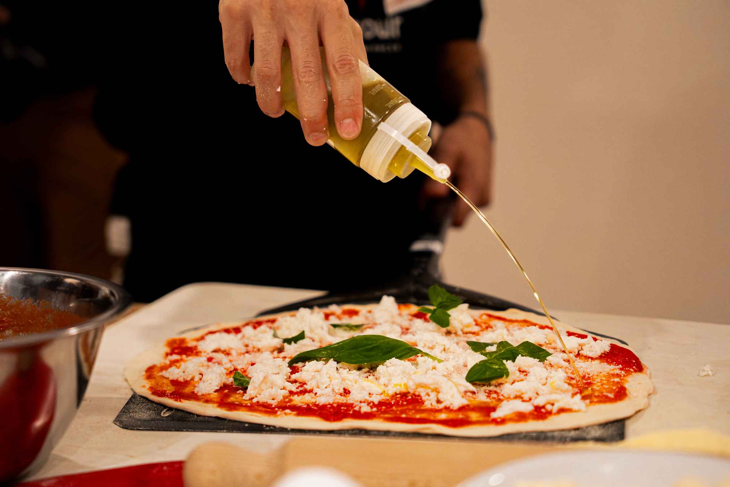Rome pizza making class: Pizza from scratch, made by you
