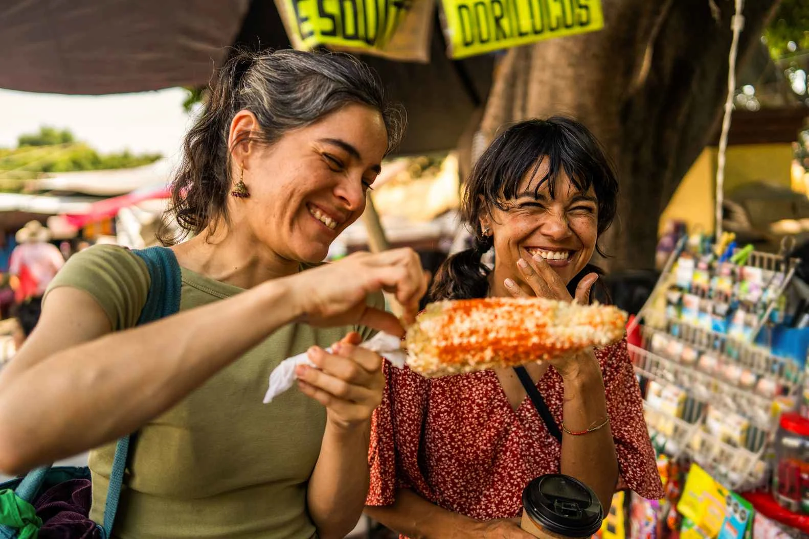 Tacos & Mezcal tour: An evening through Juárez & Reforma