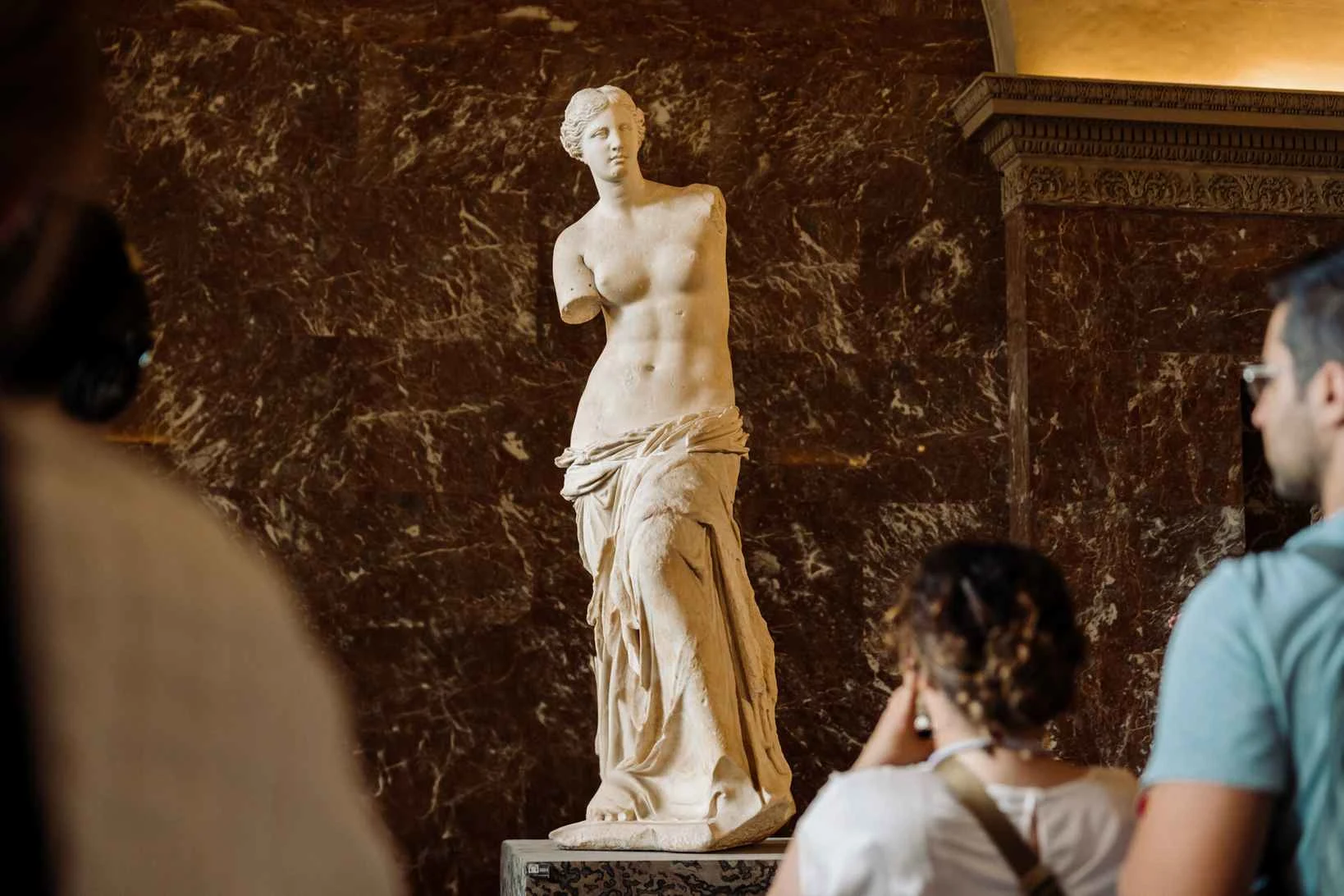 Closing time at the Louvre: From the Mona Lisa to Venus de Milo 3