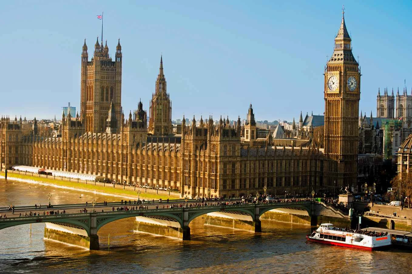 Best of London tour: Tower, Thames, and the royal walk to Westminster
